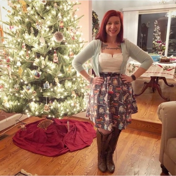 BNWT Retrolicious Winter Ski Dogs Skater Skirt above knee novelty skirt modcloth - Picture 3 of 4